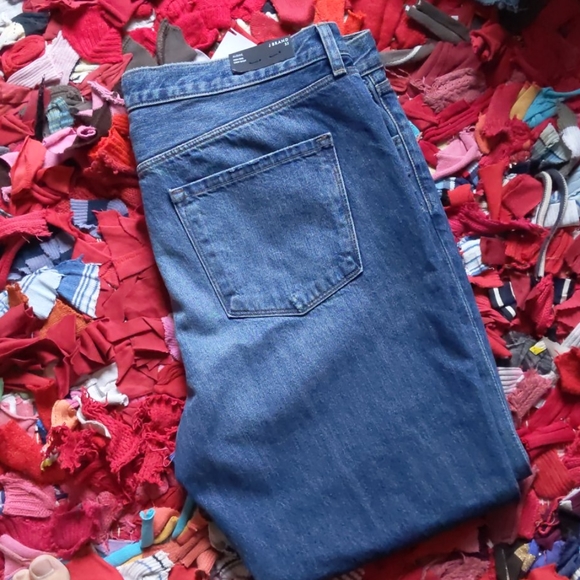 J Brand Aubrie Jeans - Picture 11 of 13